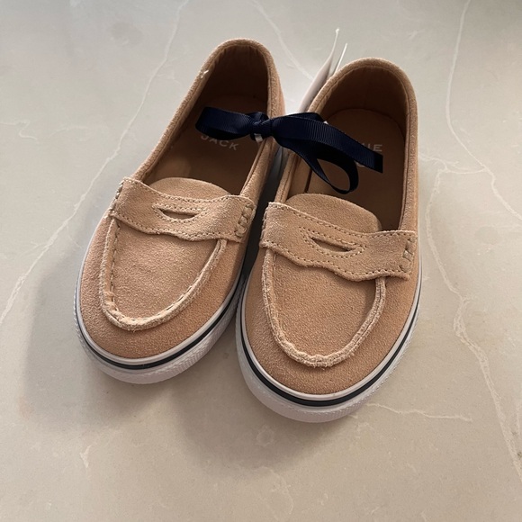 Janie and Jack Beige Suede Loafers with Dark Blue Bow - Picture 1 of 4